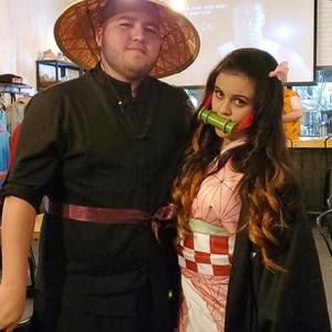 Meet your Posher, Becky